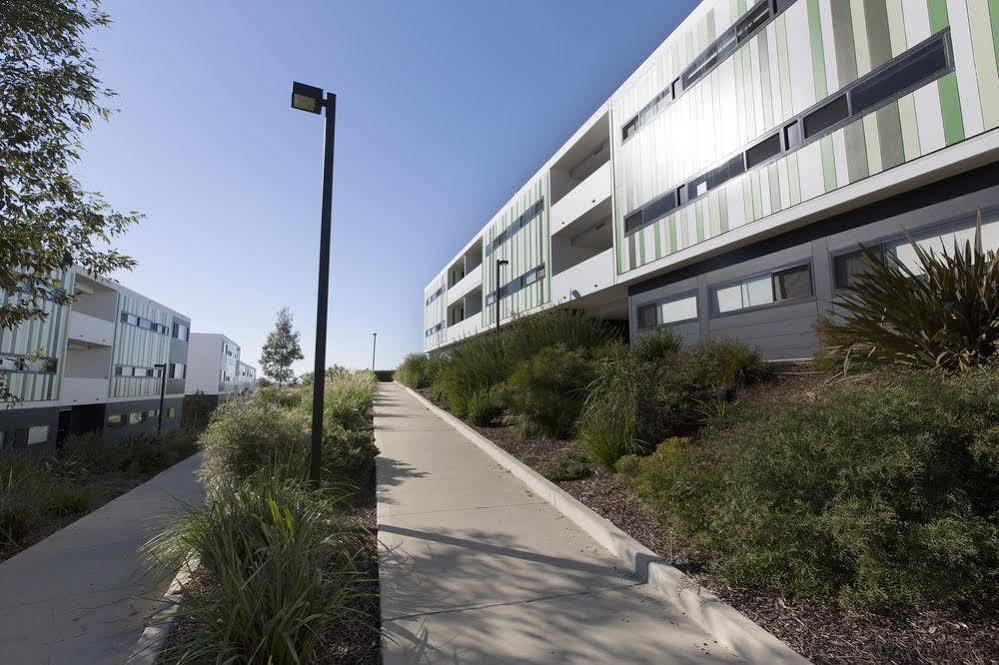 Western Sydney University Village - Campbelltown Eksteriør bilde