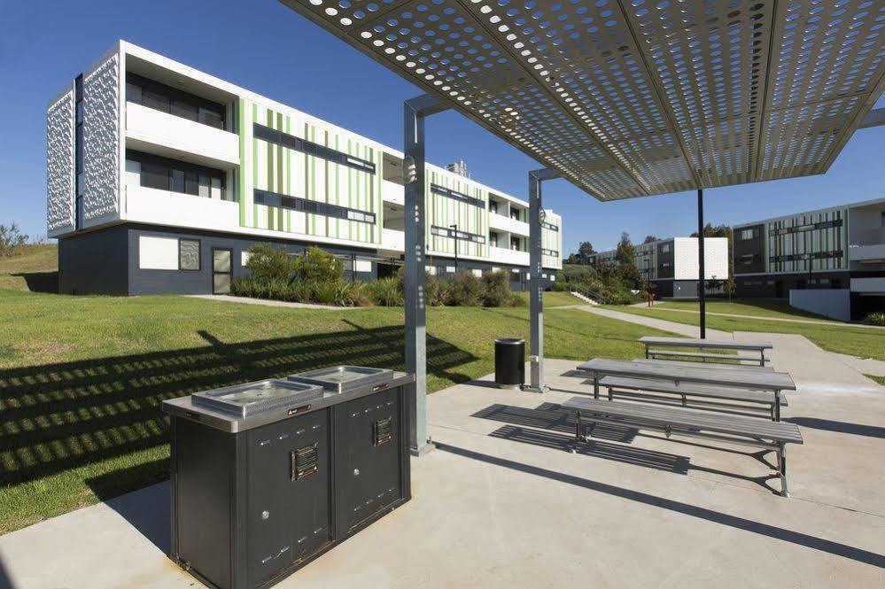 Western Sydney University Village - Campbelltown Eksteriør bilde